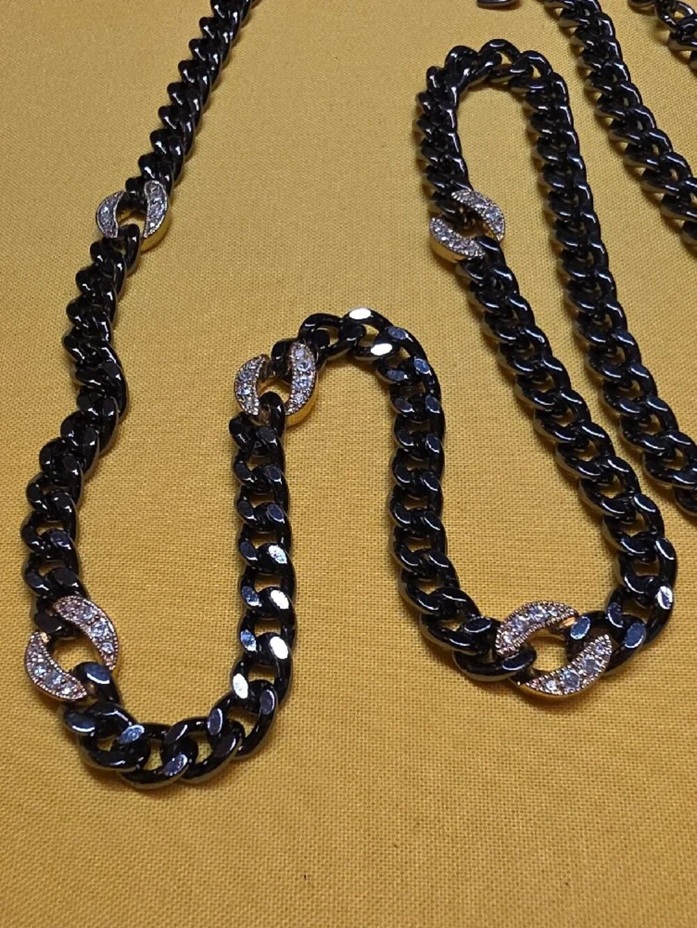 Chunky Black Curb Chain Necklace Gold Crystal Accents 33” Vintage Boutique Heavy
